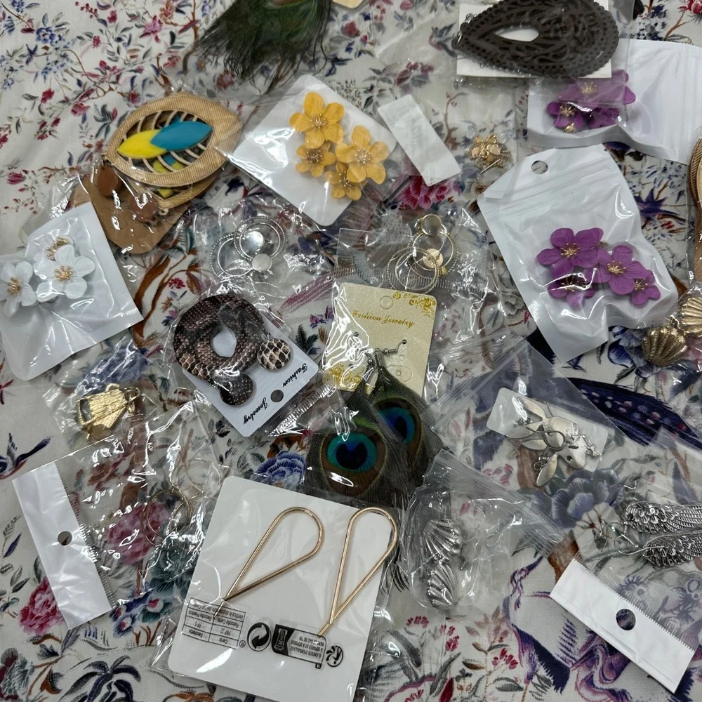 Brand NEW Jewelry Mystery Box Lot Bundle - Earrings - 20 items